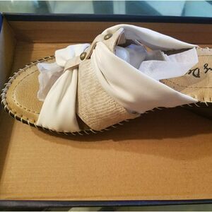 Flying Deer Wedged Sandald